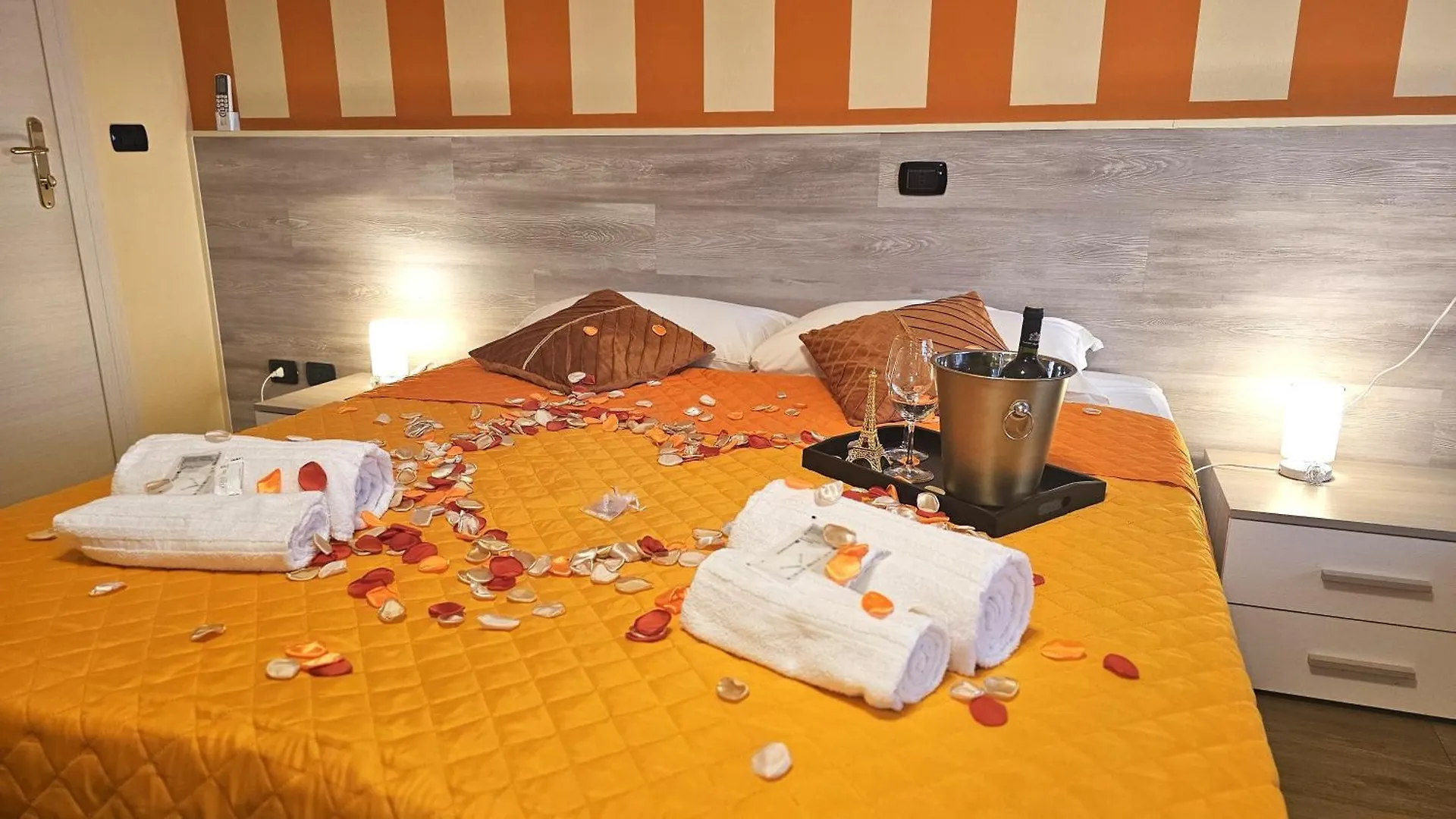 Opera Et Love Guest house