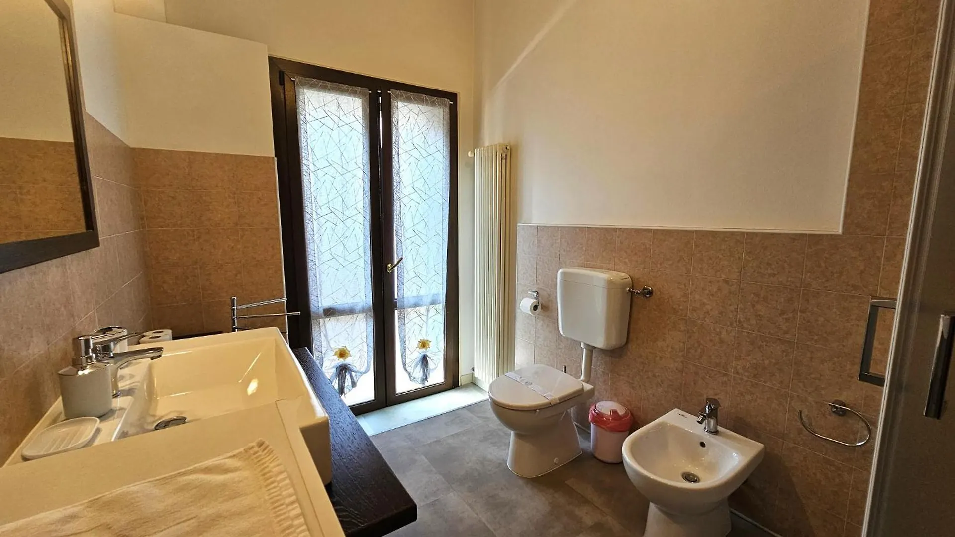 Guest house Opera Et Love